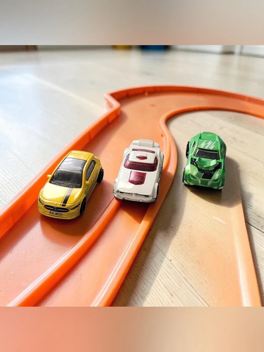 (Lot Of 3) Hot Wheels Twinduction/Fast Fish /Mercedes-Benz A-Class/1:64 Die-Cast
